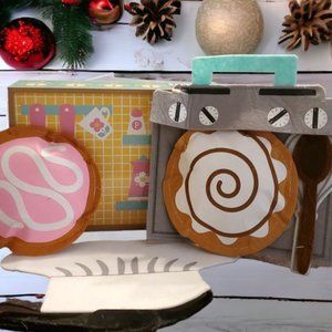Wood Kitchen Box with Felt Cinnabon Set - Kitchen Box Opens to Store Items